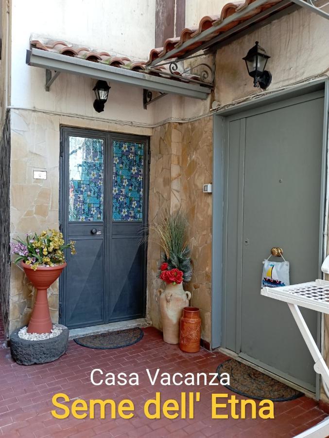 Seme Dell' Etna Catânia Exterior foto